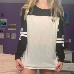 VS pink long sleeve shirt